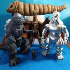 ゴジラ　フィギュア5個セット
