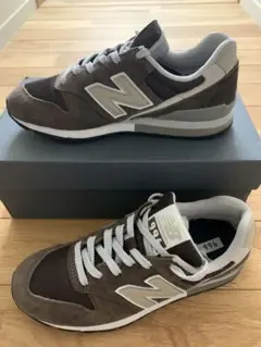 New Balance CM996SHB ブラウン 23.0cmのサムネイル