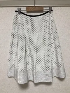 【NATURAL BEAUTY BASIC】 フレアスカート ドット柄　Sサイズ