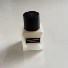 shu uemura アンリミテッドラスティングフルイド　784 ファンデのサムネイル