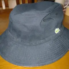 LACOSTEリバーシブルバケットハット