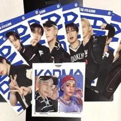 StrayKids KARMA コンパクト盤　封入ヒョンジン抜けなし 他トレカ付