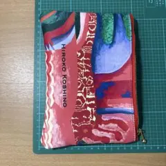 HIROKO KOSHINO カラフルポーチのサムネイル