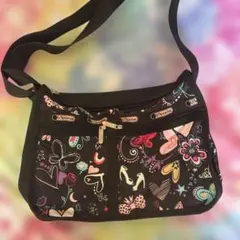 LeSportsac ショルダーバッグ 拡張機能付きのサムネイル