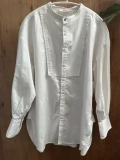 アダムエロペ ホワイト 長袖シャツ