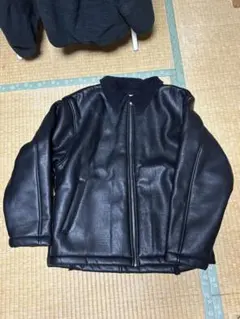 夏限定価格　レザー ムートンジャケット ブラックのサムネイル