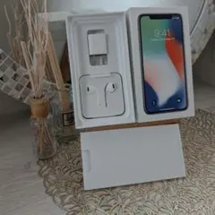 Apple iPhone X 付属品セットのサムネイル