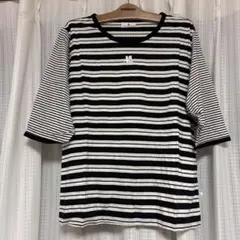 クレージュ　黒ボーダーTシャツ　Lサイズ