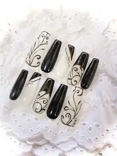 黒白花柄ロングネイルチップセット