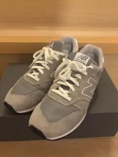 New Balance グレー スニーカー
