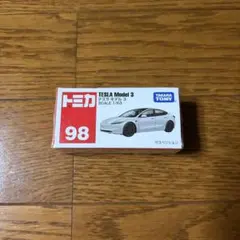 T*a様 トミカ No.98 TESLA Model 3のサムネイル