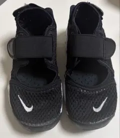 Nike ブラック サンダル　19センチ　キッズ