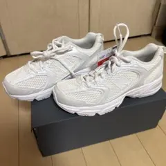 新品未使用New Balance MR530 ホワイトスニーカー