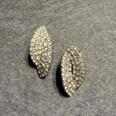 ビジュー リーフ型 イヤリング シルバーカラー ラインストーン 4cm