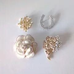 ブローチ パール ビジュー ゴールド エナメル カメリア 馬蹄 コサージュ