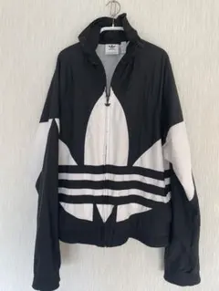 アディダス　オリジナル　トレフォイル　ウィンドブレーカー