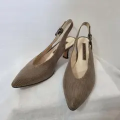 美品☆ヨシトYOSHITO Vカット バックストラップパンプス　グレー本革のサムネイル