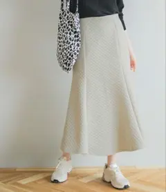 《コカ》キルティングフレアスカート/マーメイドスカート/アイボリー/M