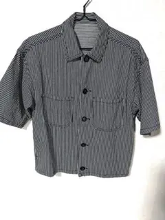 GU ストライプ 半袖シャツ ボタン付き