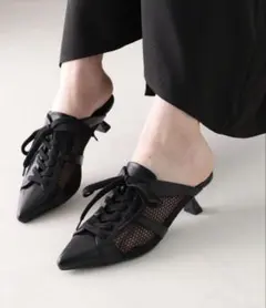 ポインテッドトゥシアースニーカーミュール