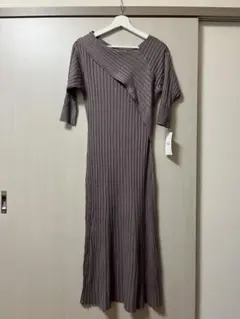 【新品下げ札付き】SNIDEL/スナイデル　アシメワイドリブニットワンピース