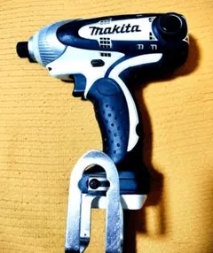 中古品△マキタ(Makita) インパクトドライバ 100V 6955SPK Amazon | マキタ(Makita) インパクトドライバ 100V 6955 | インパクト