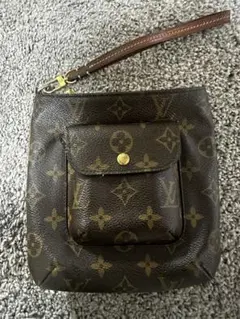 Louis Vuitton モノグラムポーチパルティシオンM51901