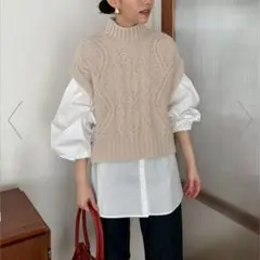 ヒトミン様専用　ミラオーウェン　ニットベスト　アイボリー