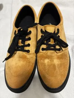 Item thumbnail for item 7b9b5bd4-7902-4b67-a078-35a3b8b65070