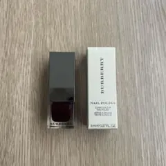 BURBERRY ネイルポリッシュ 304 未使用のサムネイル