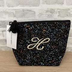 イニシャルポーチ　H 刺繍　タッセルのサムネイル