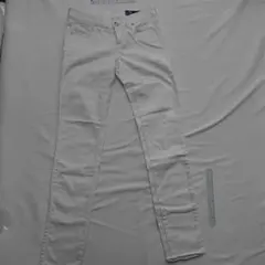 ★ディーゼル DIESEL W23 ホワイト系 スキニージーンズ