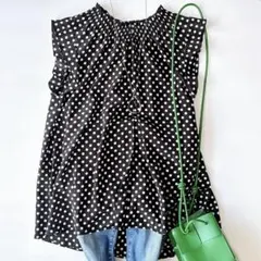 美品⁑イエナ　ドットギャザーノースリーブブラウス　ブラック×ホワイト　スキッパー