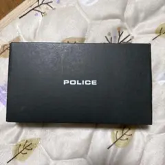 POLICE ブラック　牛本革　パイソン型押し　長財布のサムネイル