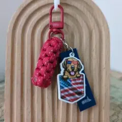 ★946アメリカンな犬と革タグパラコードキーホルダー