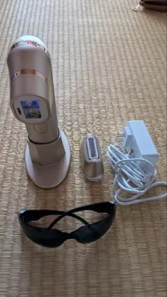 IPL脱毛器 サングラス付き - メルカリ