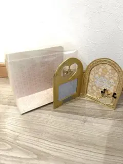 【新品】ディズニー　Disney ゴールド フォトフレーム　ミッキー&ミニー