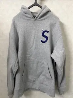 2025年最新】supreme パーカー s ツノの人気アイテム - メルカリ