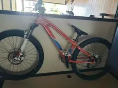 Item thumbnail for item c5304270-d12a-412a-932c-a8ae61170531