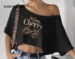 SHEIN EZwear チェリー柄 半袖 トップス ブラック