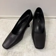 22（EE）WACOAL Success Walk 黒　スクエアトゥ　冠婚葬祭のサムネイル