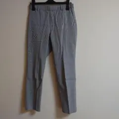アンクルパンツ　グレー