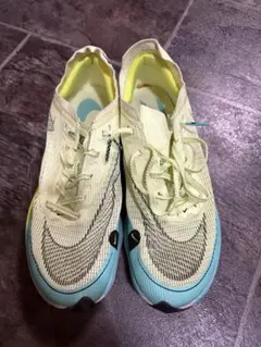 ナイキNIKE ZoomX Vaporfly Next% 2 24cm