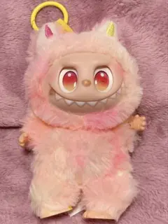 2025年最新】Popmart labubu ぬいぐるみの人気アイテム - メルカリ