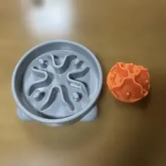 フードボウル　早食い防止（食器　エサ皿　 犬 猫 小型犬 餌入）2点セット