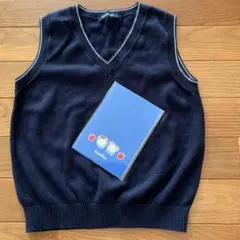 familiarニットベスト スクールベスト　ファミちゃんカード