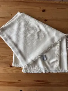 Dior ディオール大判ストール　オフホワイト　春　Christian Dior