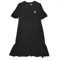 美品　KIMIJIMA BOUTIQUE フレア ワンピース 黒 刺繍ロゴ 半袖のサムネイル