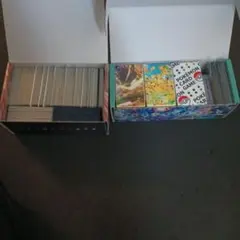 ポケモンカードの引退品。デッキ3個、汎用カード、プレイマット、スリーブなど