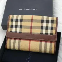 未使用品　箱付き　BURBERRY LONDON 二つ折り財布　ノバチェック